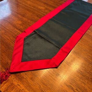 Red and Green Table Runner